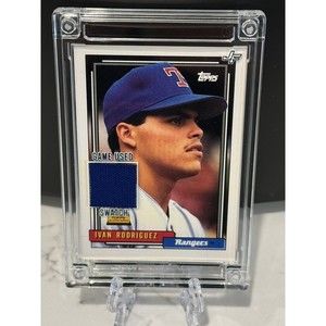 Ivan Rodriguez 2022 Jersey Fusion Card Encased & Uniform Relic Piece Rare SP